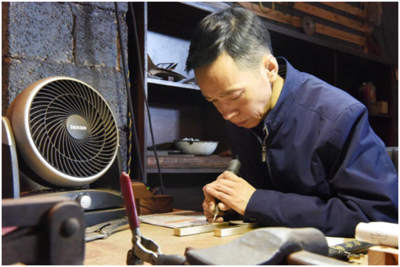 彩云綺夢——納古回鄉 指尖乾坤里的偉大跨越